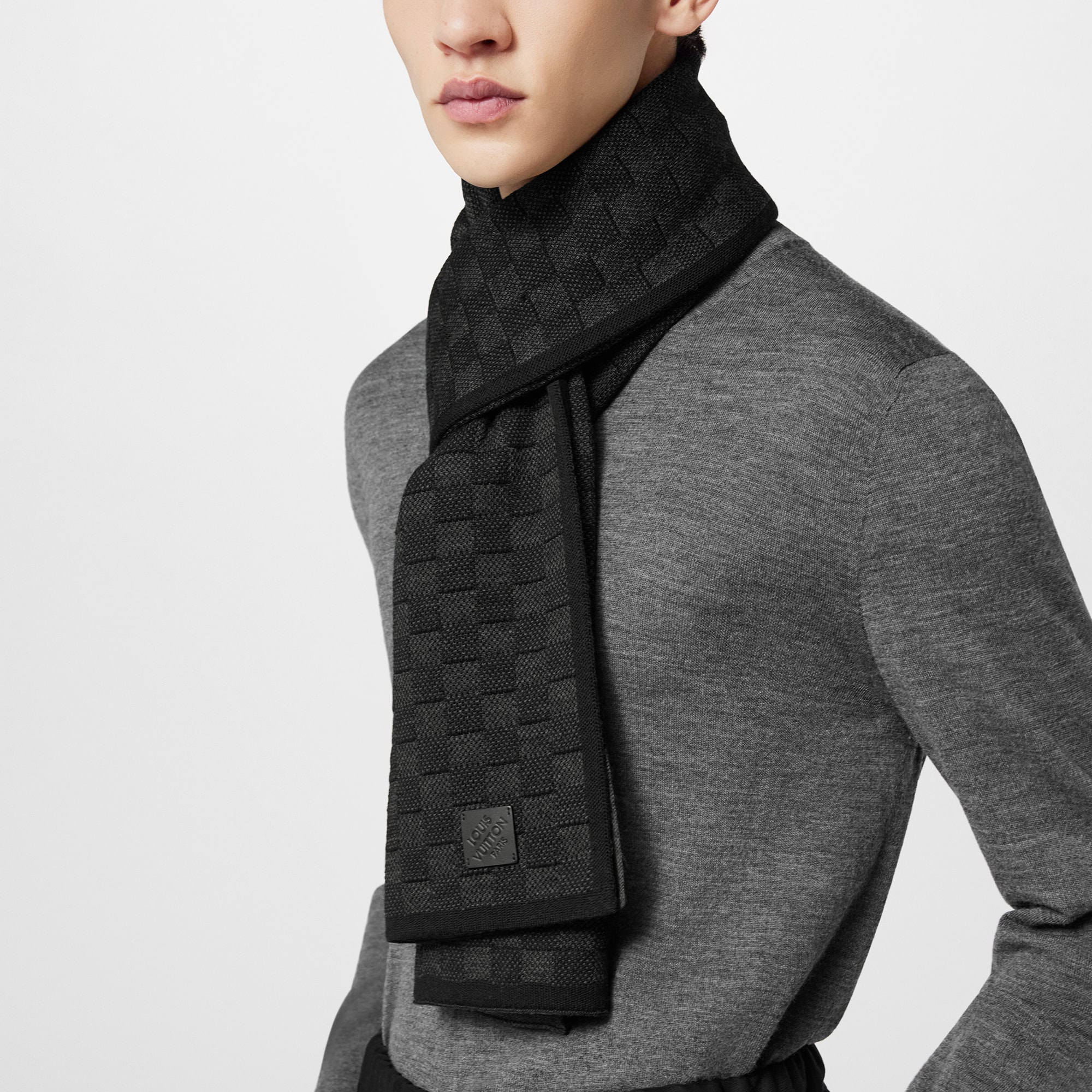 Louis vuitton store scarf mens